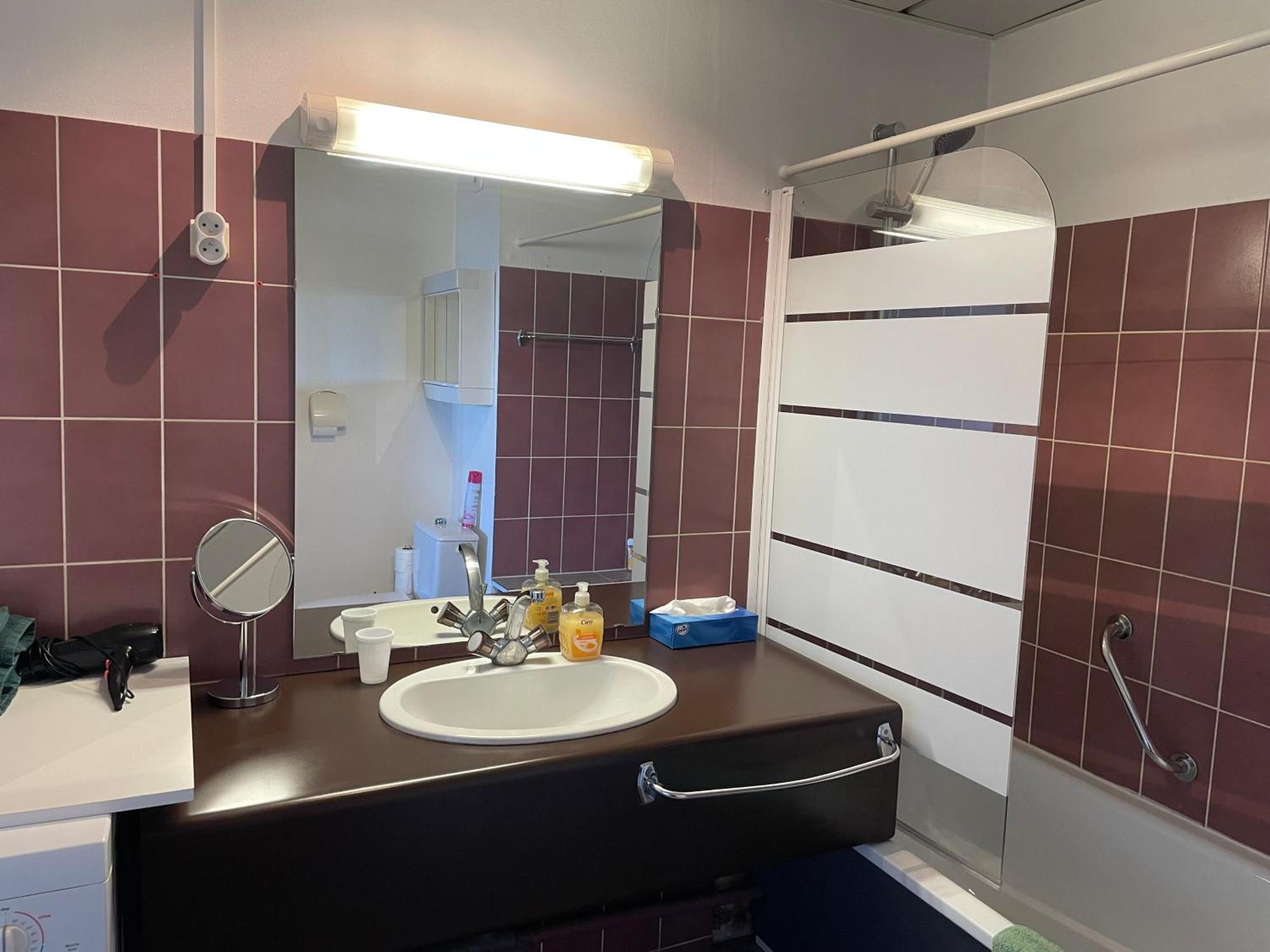 Appartement Au Rythme Des Ferrys à Calais Extérieur photo